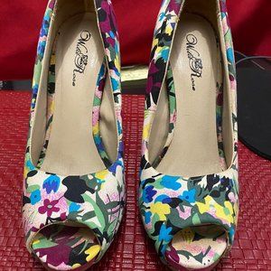 Flower Print Heel